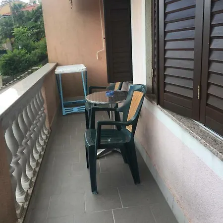 Apartment Ana
