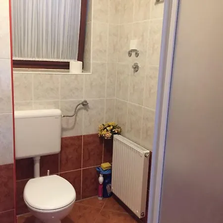 Ana * Opatija