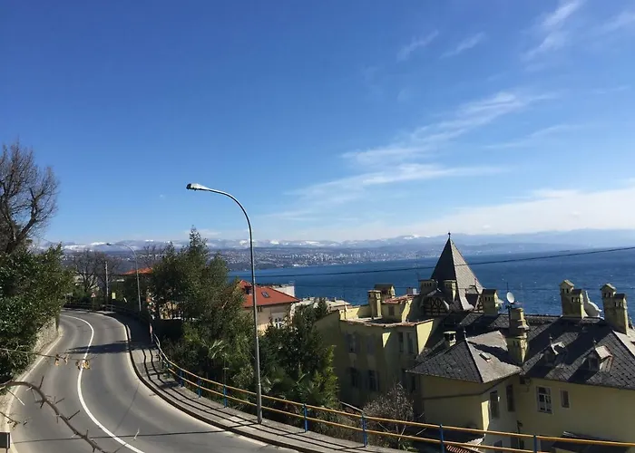 Ana * Opatija