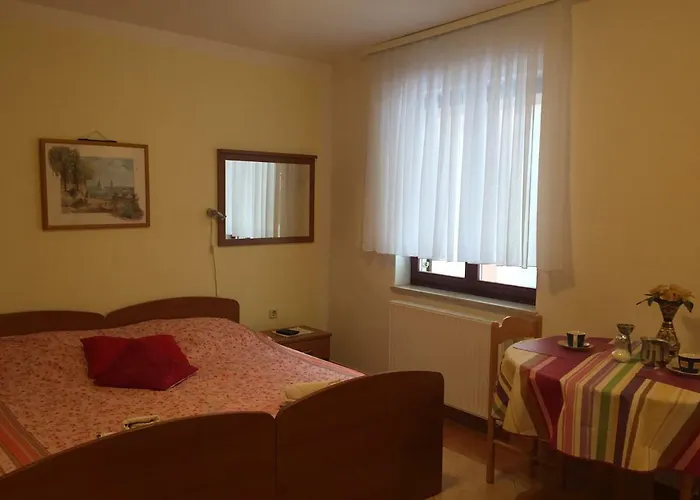 Ana Apartamento