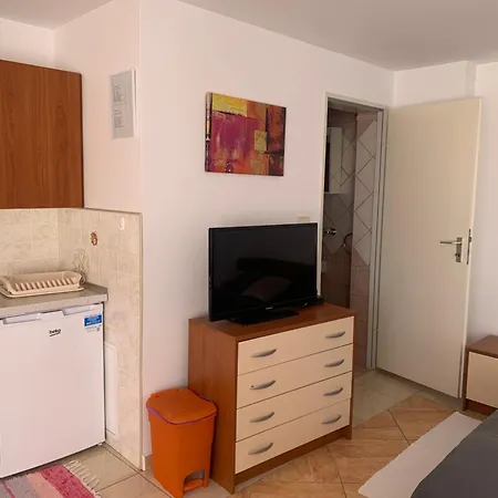 Ana Apartman